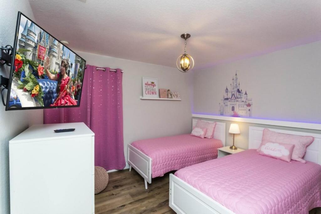 אורלנדו 6 Bedrooms Pool And Game Room - 2 Miles To Disney 7817 מראה חיצוני תמונה